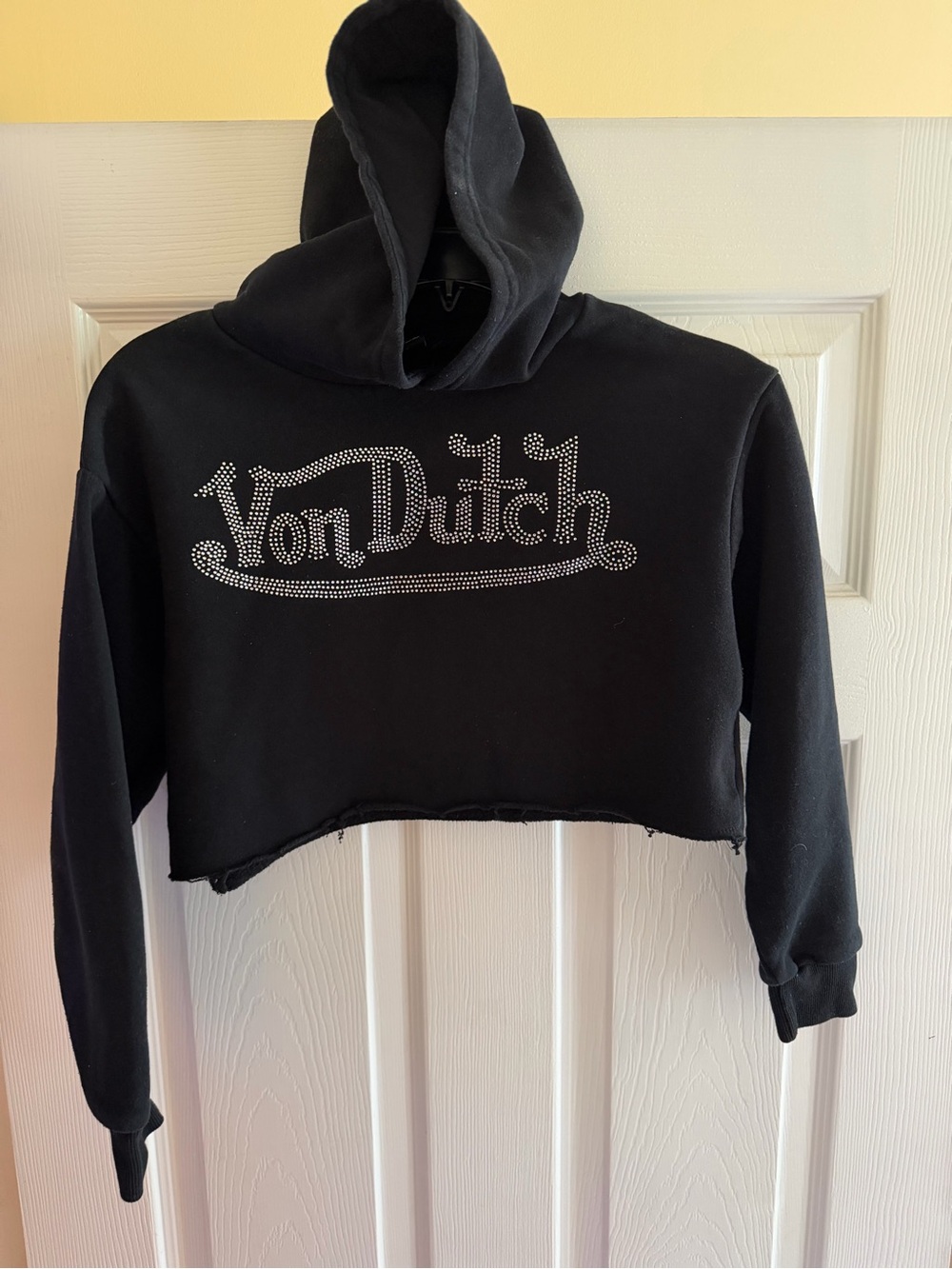 Von Dutch Black Rhinestone Logo Cropped Hoodie Sweatshirt